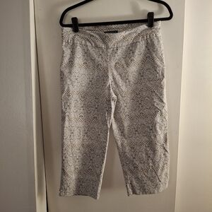 Counterparts Patterned Gray And Tan Women's Cropped Stretch Pants